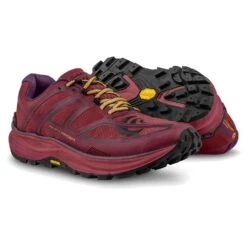Topo Athletic MTN Racer Womens Trail Running Shoes Berry/Gold -Cheap Northernrunner Shop mtn racer womens cushioned low drop foot shape trail running shoes berry gold p5243 19687 image
